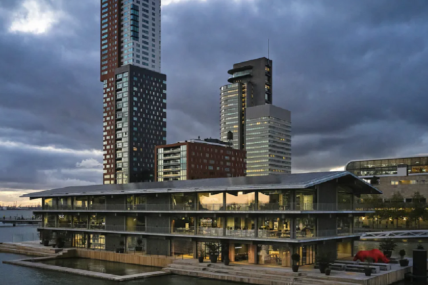 Project Floating Office Rotterdam: kantoorgebouw op het water. Heeft bouwen op het water de toekomst?